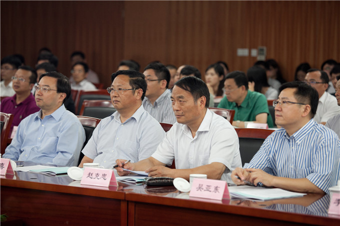 集团举办“中国梦?劳动美——讲述身边的感动”征文演讲比赛
